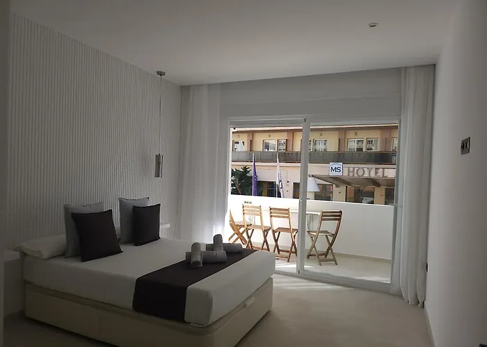 San Antonio * Торремолинос